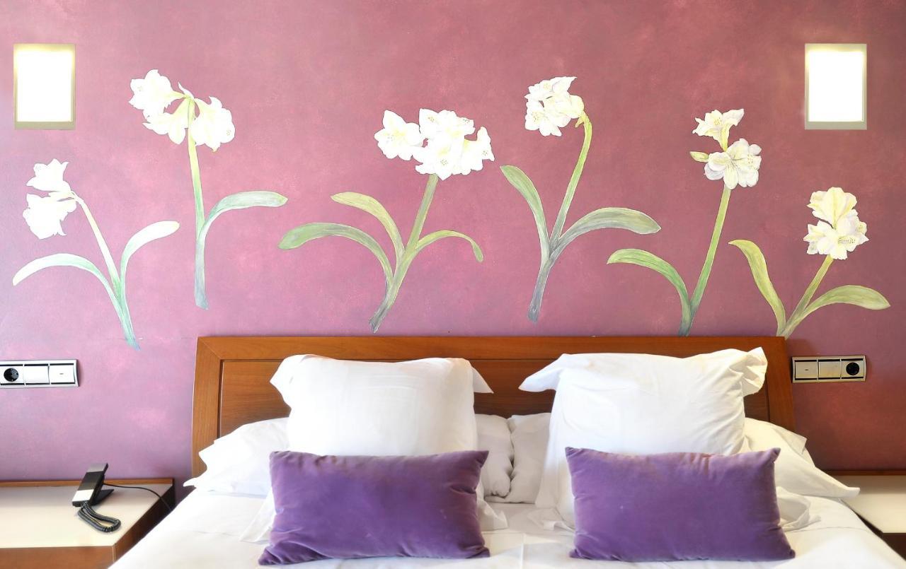 Boutique Hotel Urbisol Calders Luaran gambar